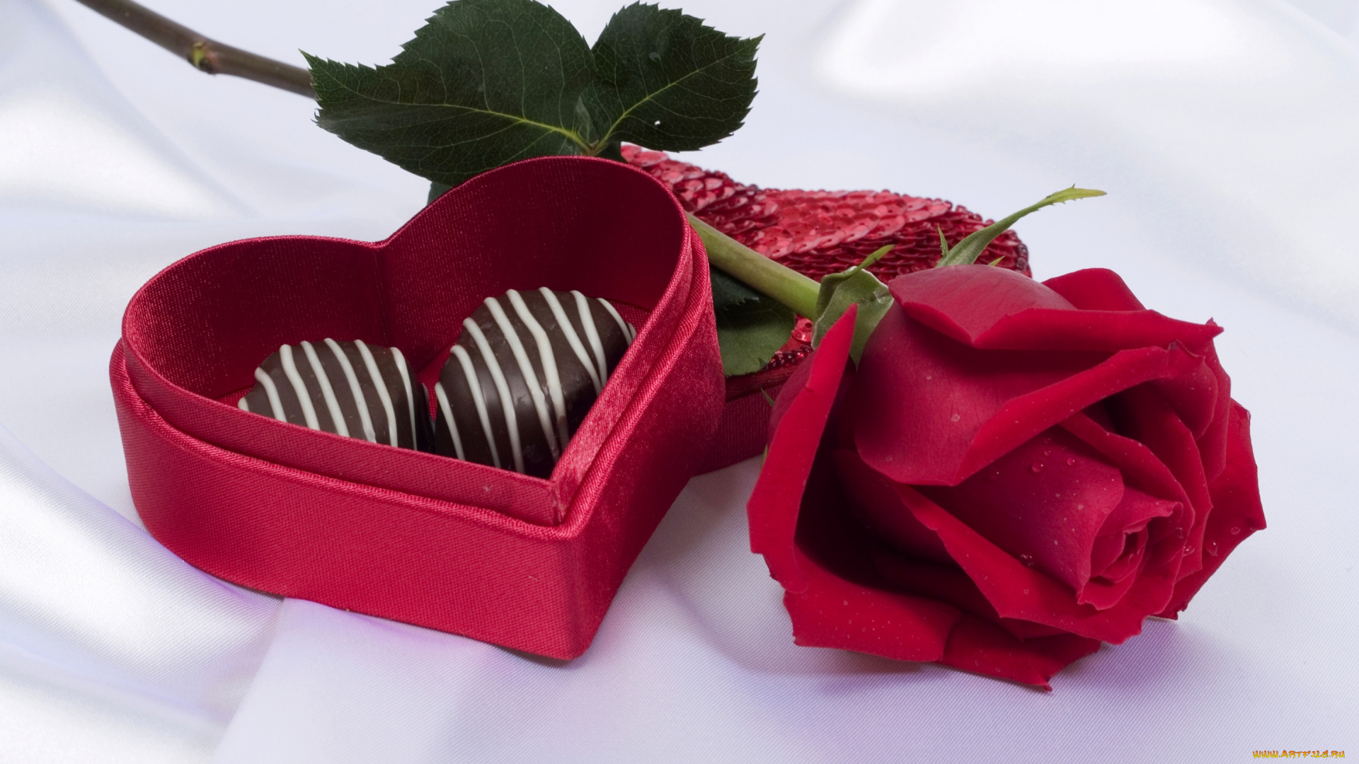 праздничные, день, святого, валентина, , сердечки, , любовь, роза, коробочка, красная, сердечко, конфеты