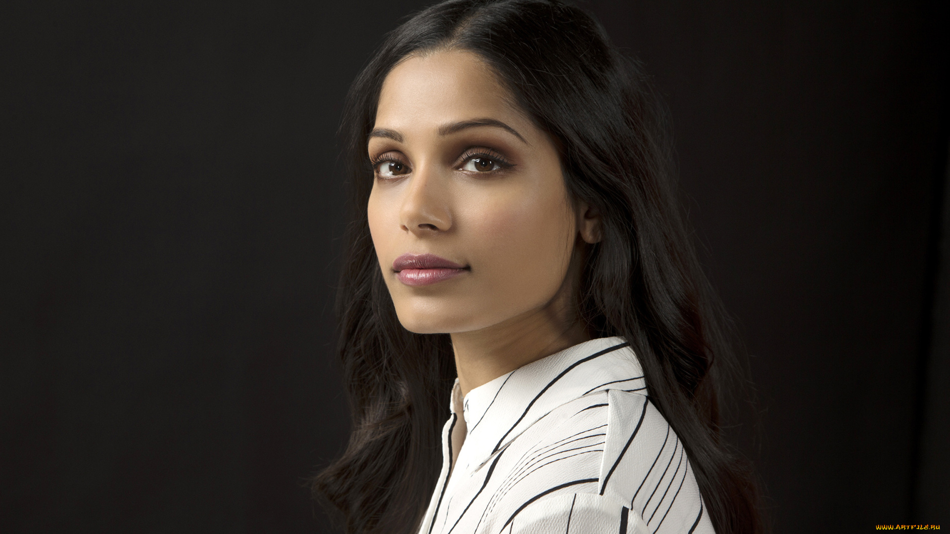 freida, pinto, девушки, freida, pinto, девушка, модель, актриса, брюнетка, смуглая, макияж, лицо, взгляд, портрет, красотка