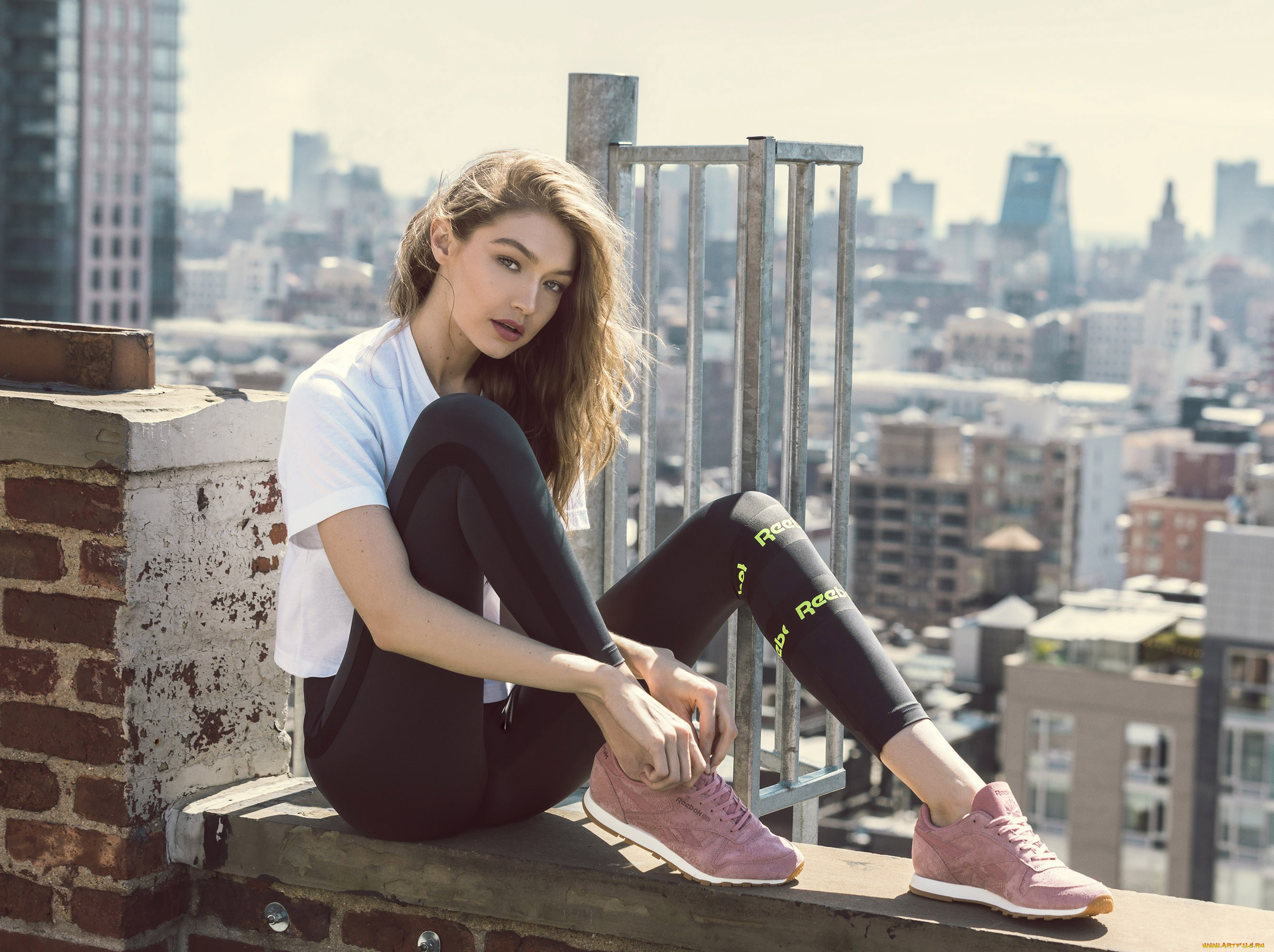 gigi, hadid, reebok, , 2017, девушки, gigi, hadid, celebrities, gigi, hadid, reebok, джиджи, хадид, модель, фотосессия, крыша