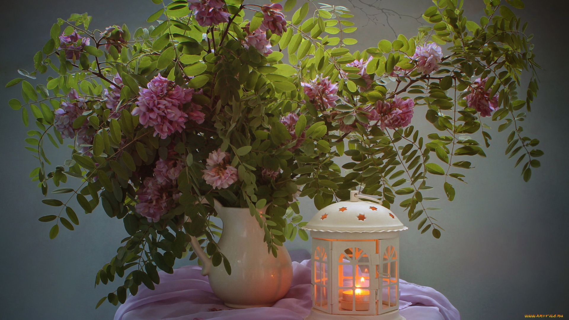 цветы, акация, свеча, фонарь, ветки, кувшин, столик, ткань