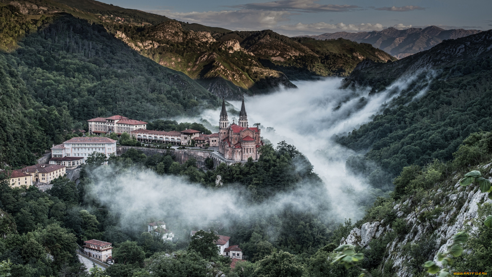 covadonga, asturias, spain, города, пейзажи, собор, испания, астурия, ковадонга, picos, de, europa, панорама, горы