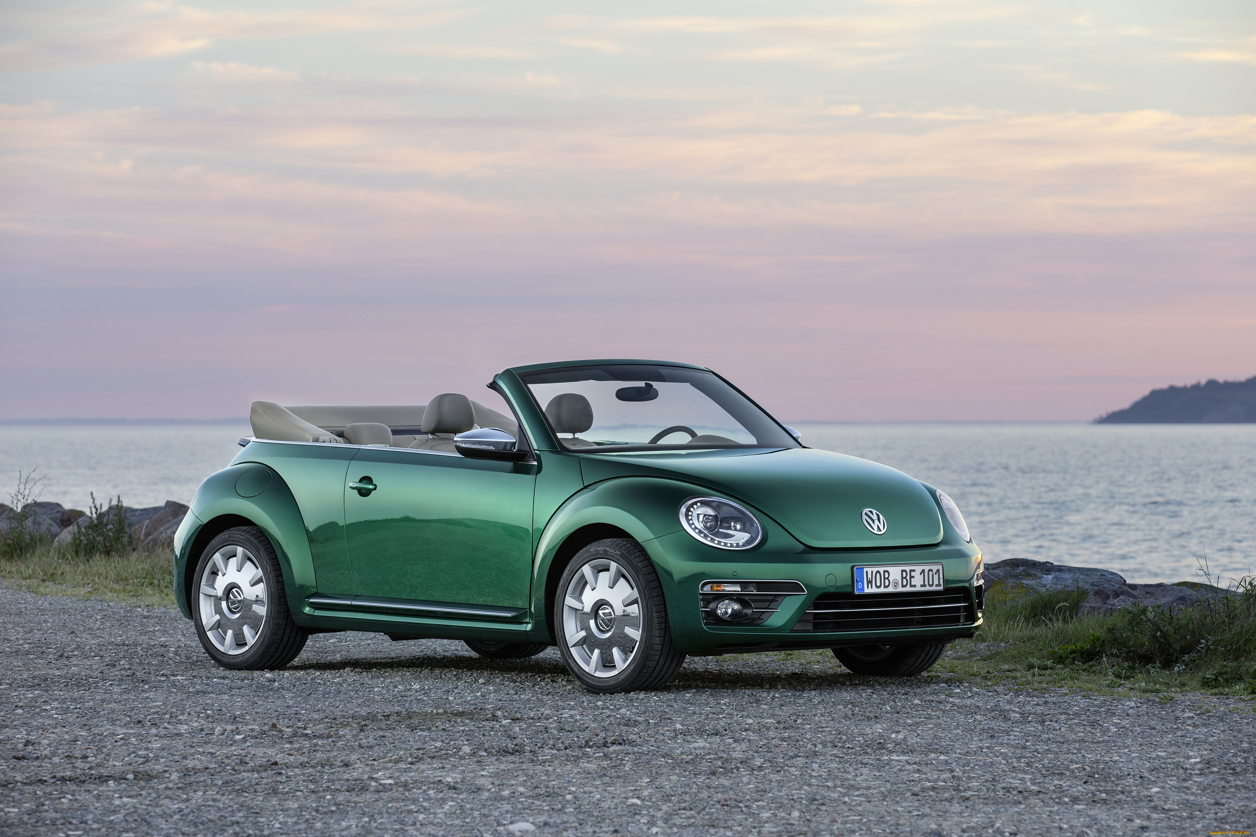 Beetle. VW Beetle Cabrio. Volkswagen Beetle Cabriolet. Volkswagen Beetle 2021 Cabriolet. Фольксваген Жук 2022 кабриолет.