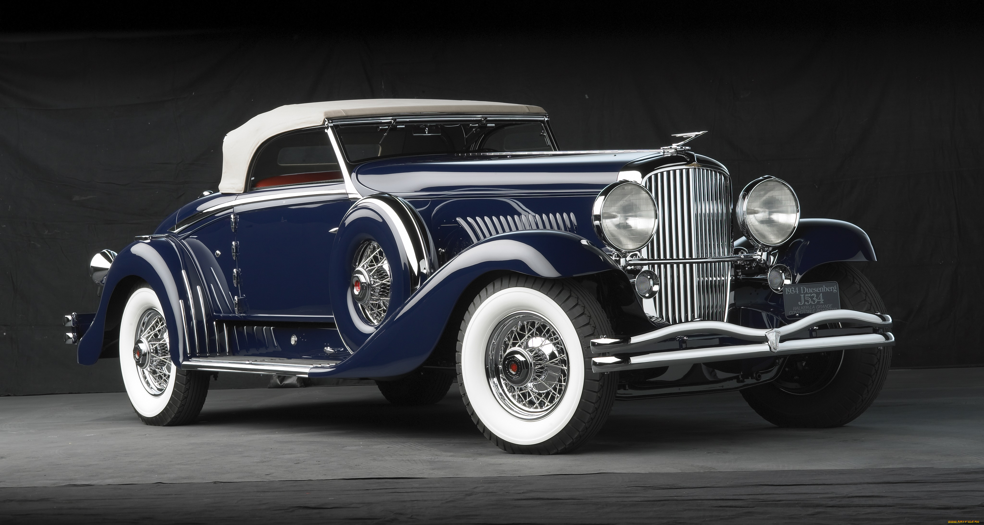 1934. Автомобиль Duesenberg 1934. 1934 Duesenberg Walker Coupe. Duesenberg Walker Coupe. Дюзенберг модель.