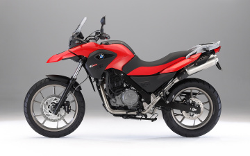 Картинка мотоциклы bmw g-650 gs 2010 красный