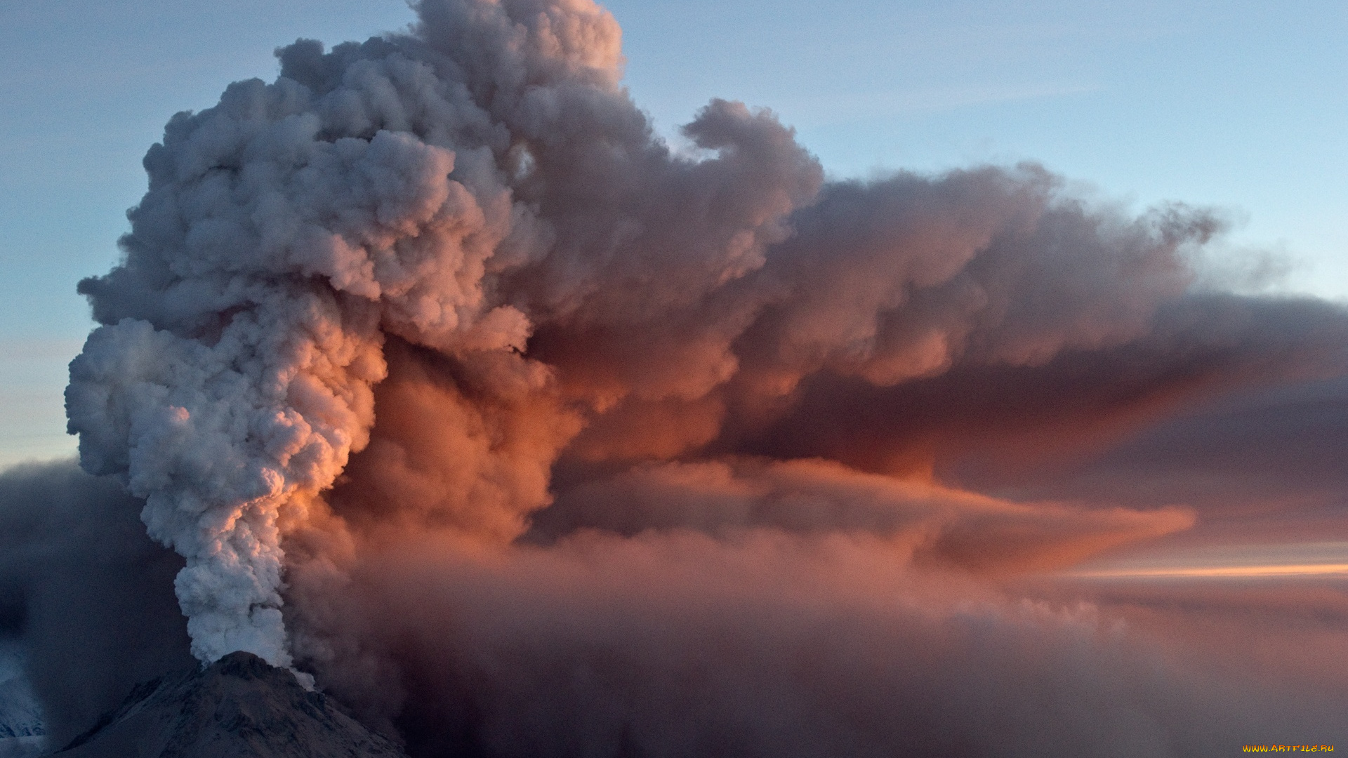 природа, стихия, кратер, небо, извержение, лава, огонь, вулкан, зарево, клубы, дым, молния, тучи