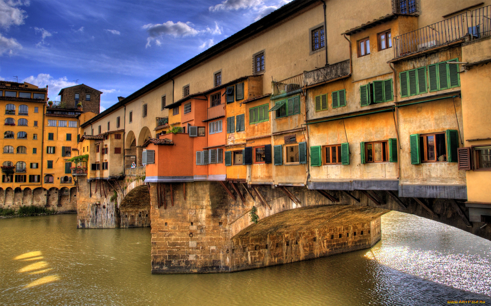 Ponte Vecchio, Florence, Italy скачать