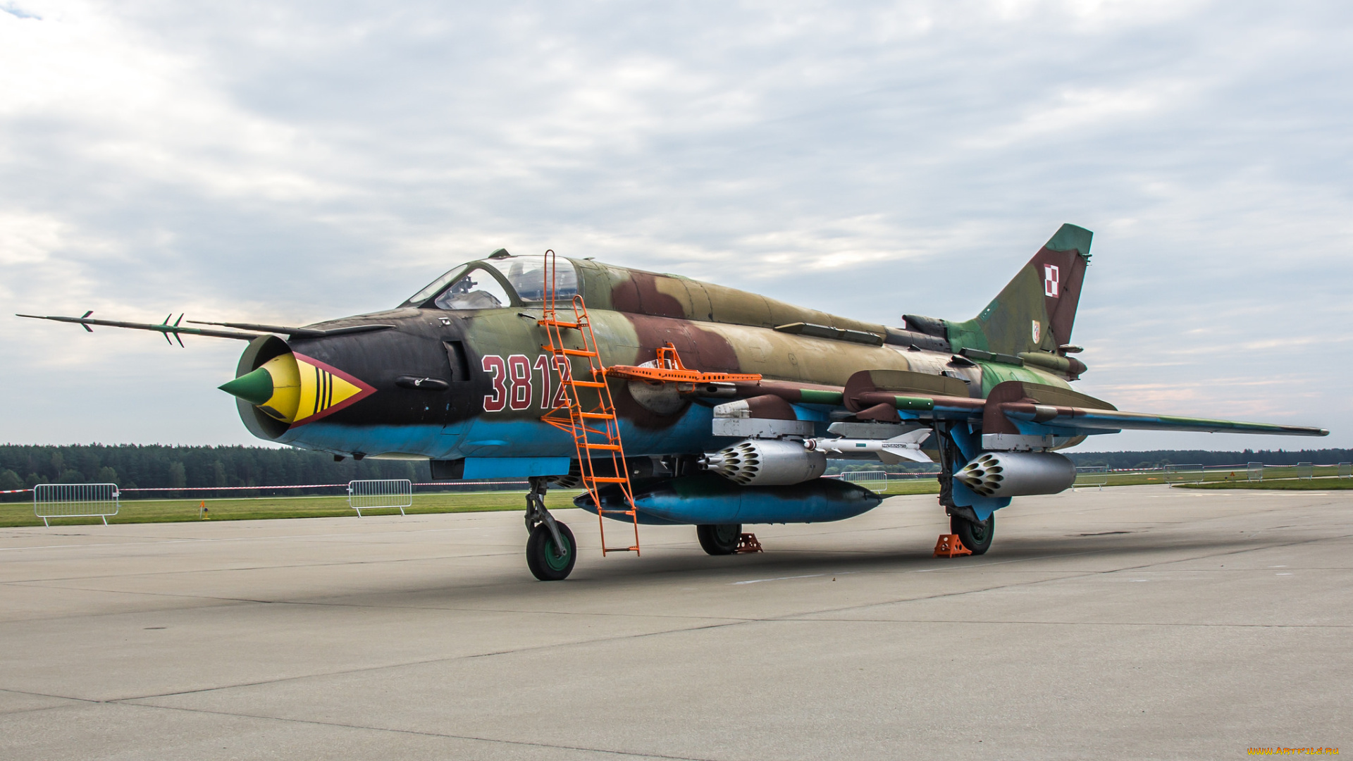 su-22m4, авиация, боевые, самолёты, истреьитель
