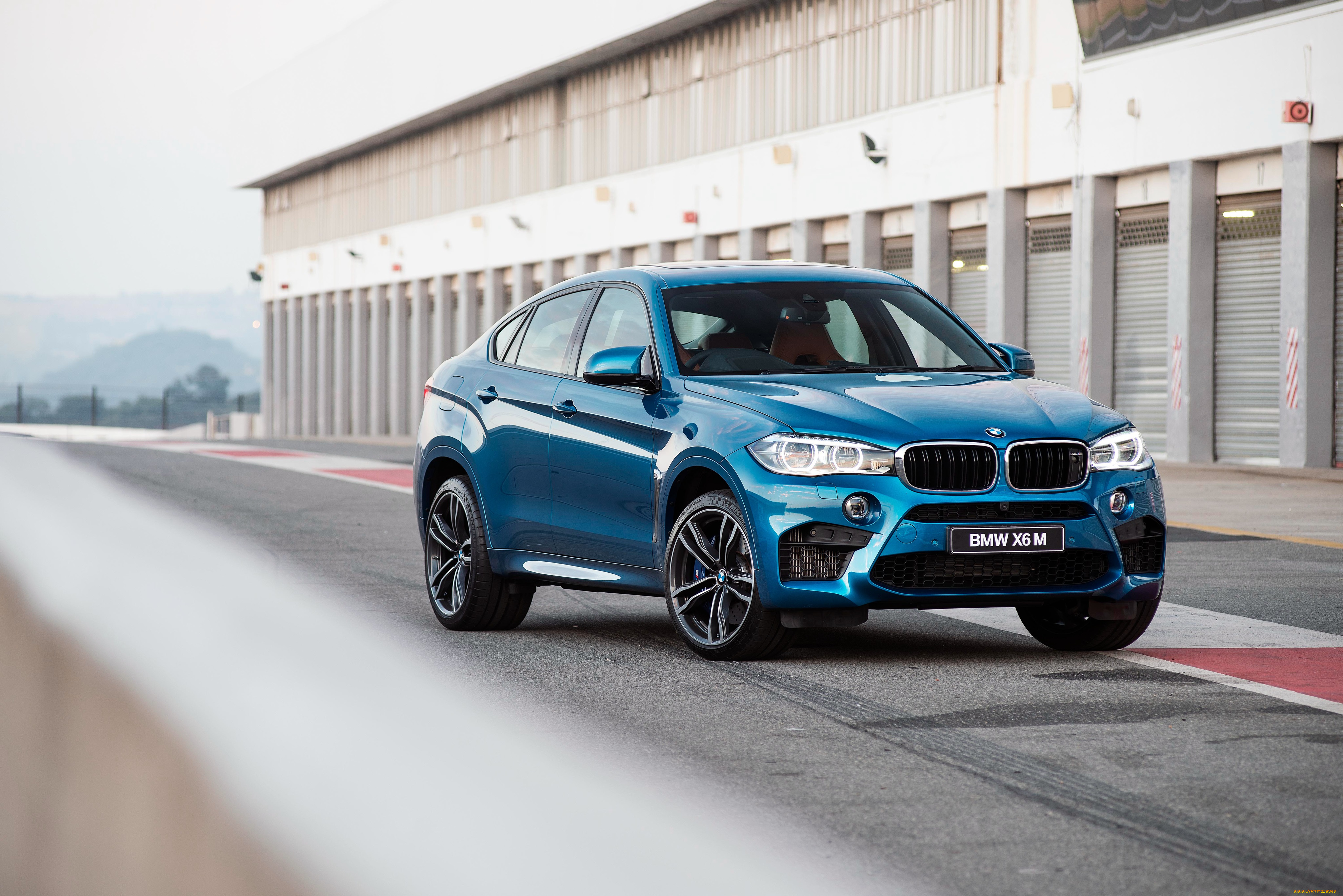 X6 blue. BMW x6m 2015. BMW x6m синяя. BMW x6 f16. BMW x6 f16 Blue.