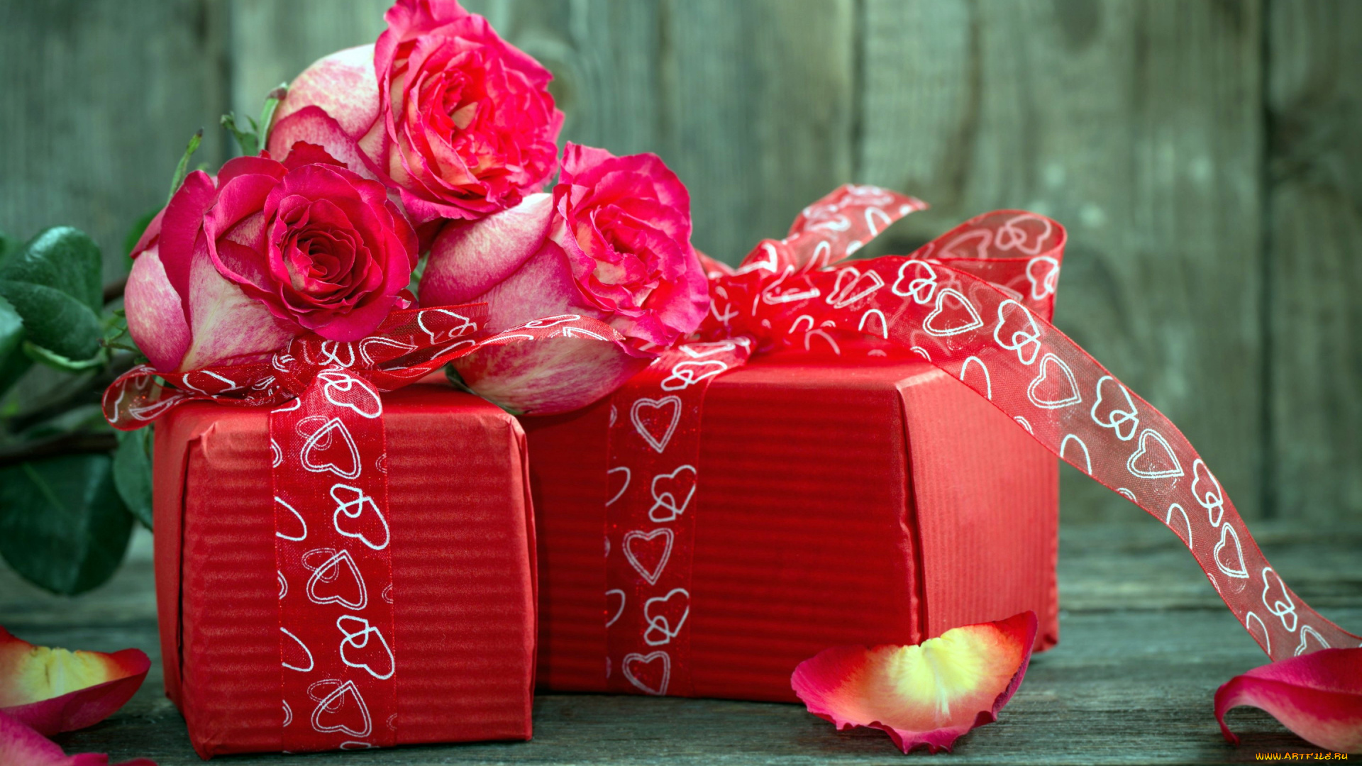 праздничные, подарки, и, коробочки, розы, лепестки, ленты