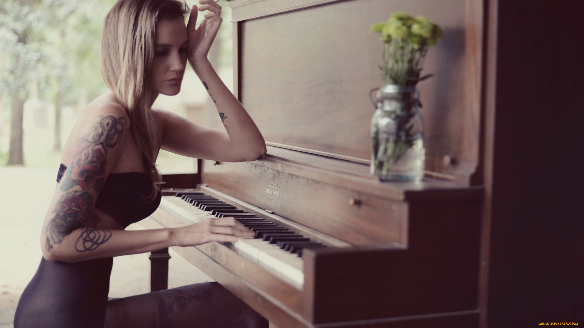 музыка, -другое, девушка, сигарета, цветы, тату, пианино