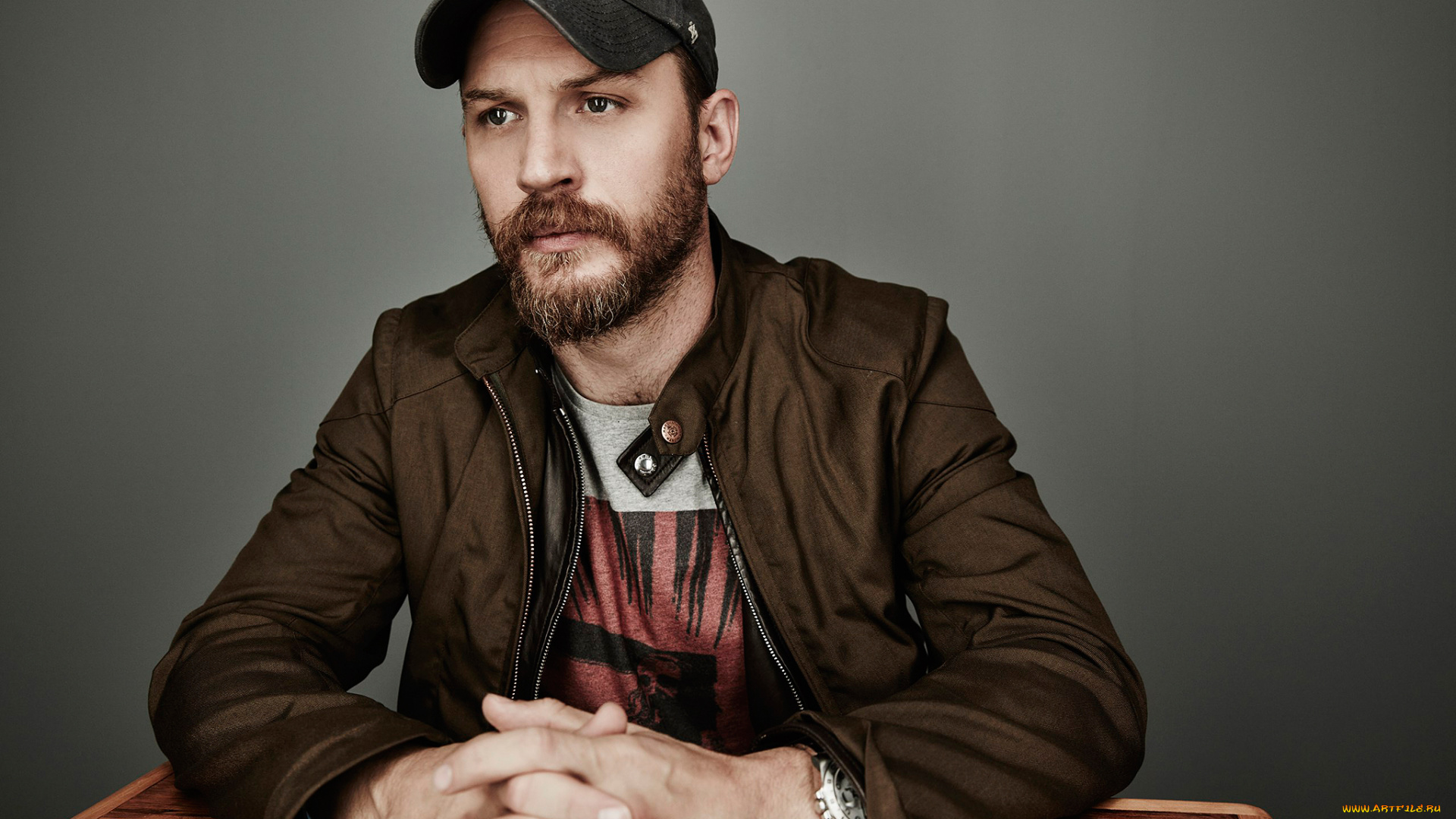 tom, hardy, мужчины, maarten, de, boer, фото, фон, борода, куртка, кепка, актер