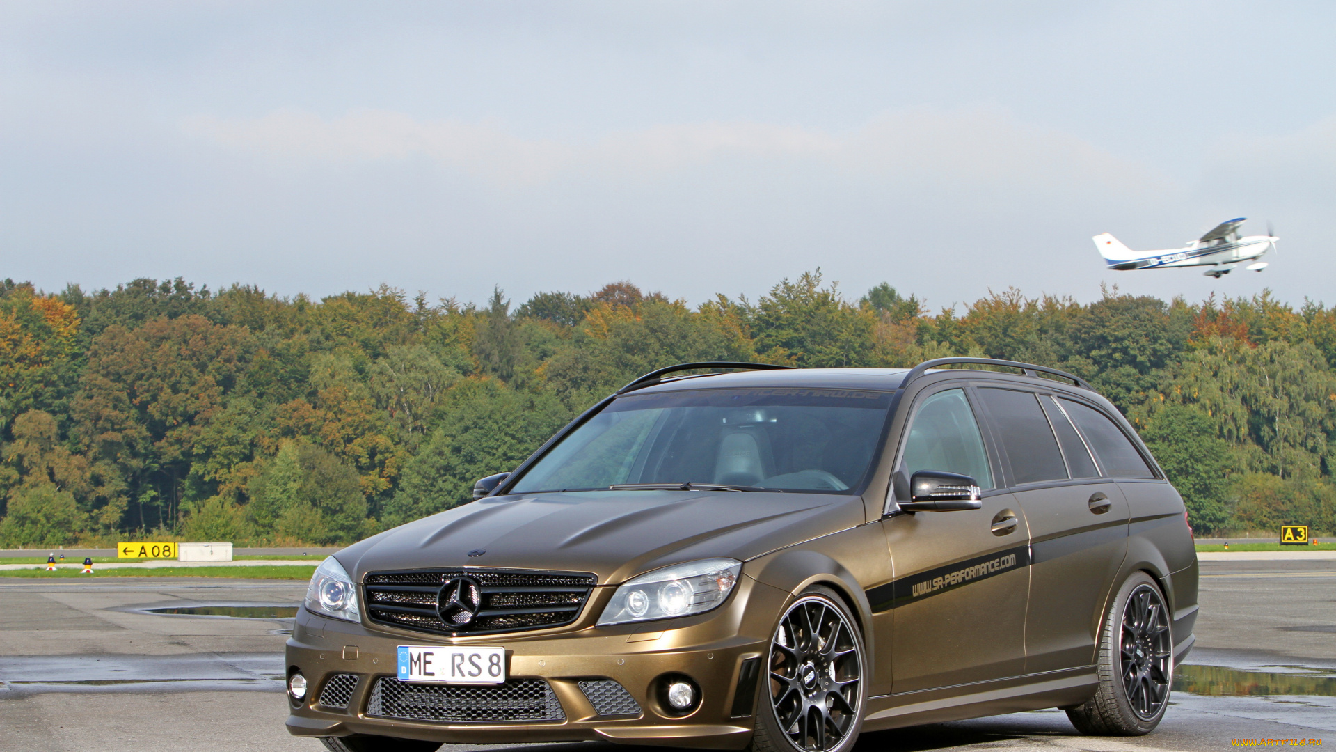 2013, mercedes, benz, c63, amg, foliencenter, nrw, автомобили, mercedes-benz, полоса, лес, самолет