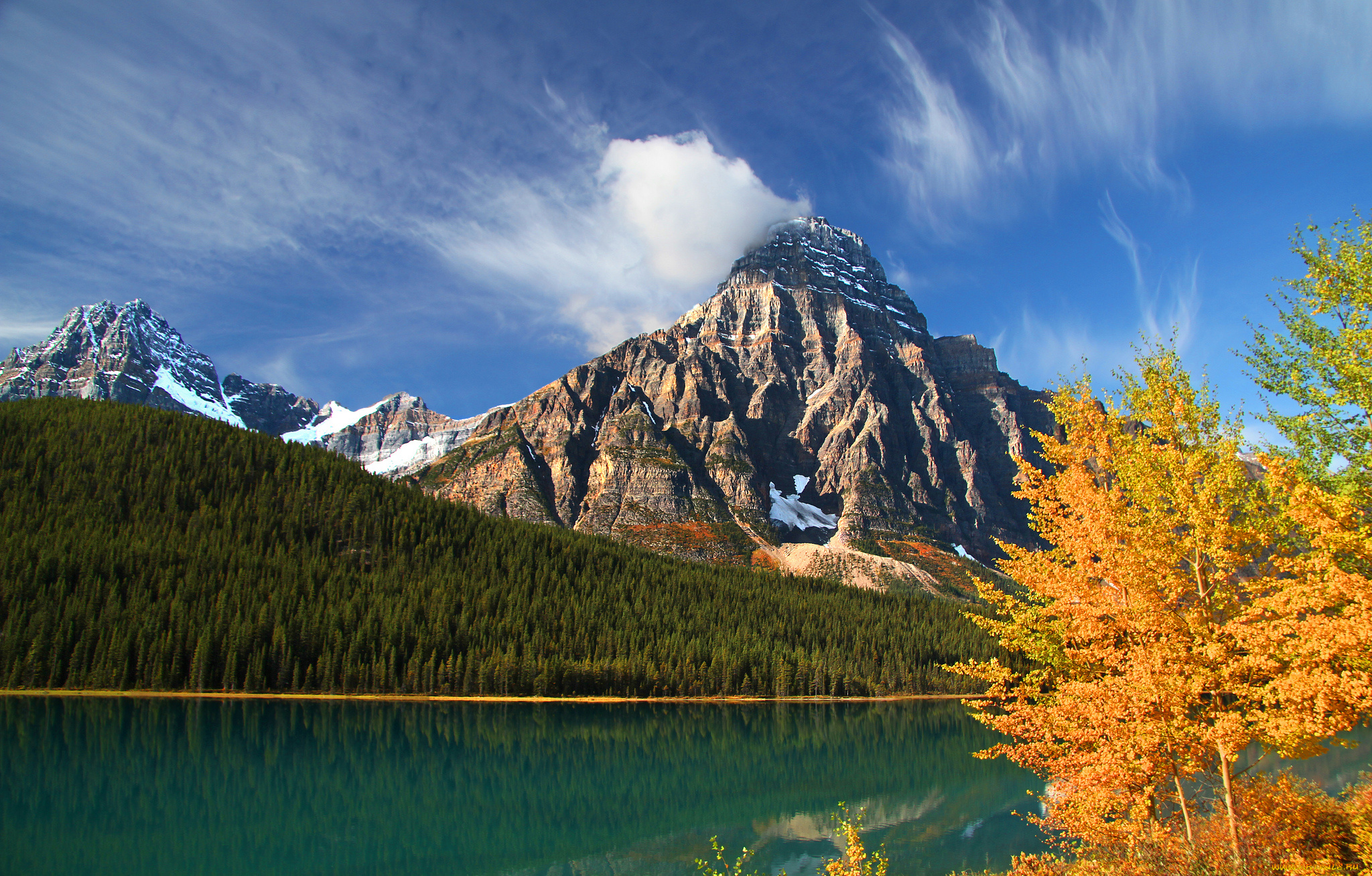 lower, waterfowl, lake, banff, national, park, alberta, canada, природа, реки, озера, горы, mount, chephren, howse, peak, лес, банф, озеро, канада, альберта, осень, деревья