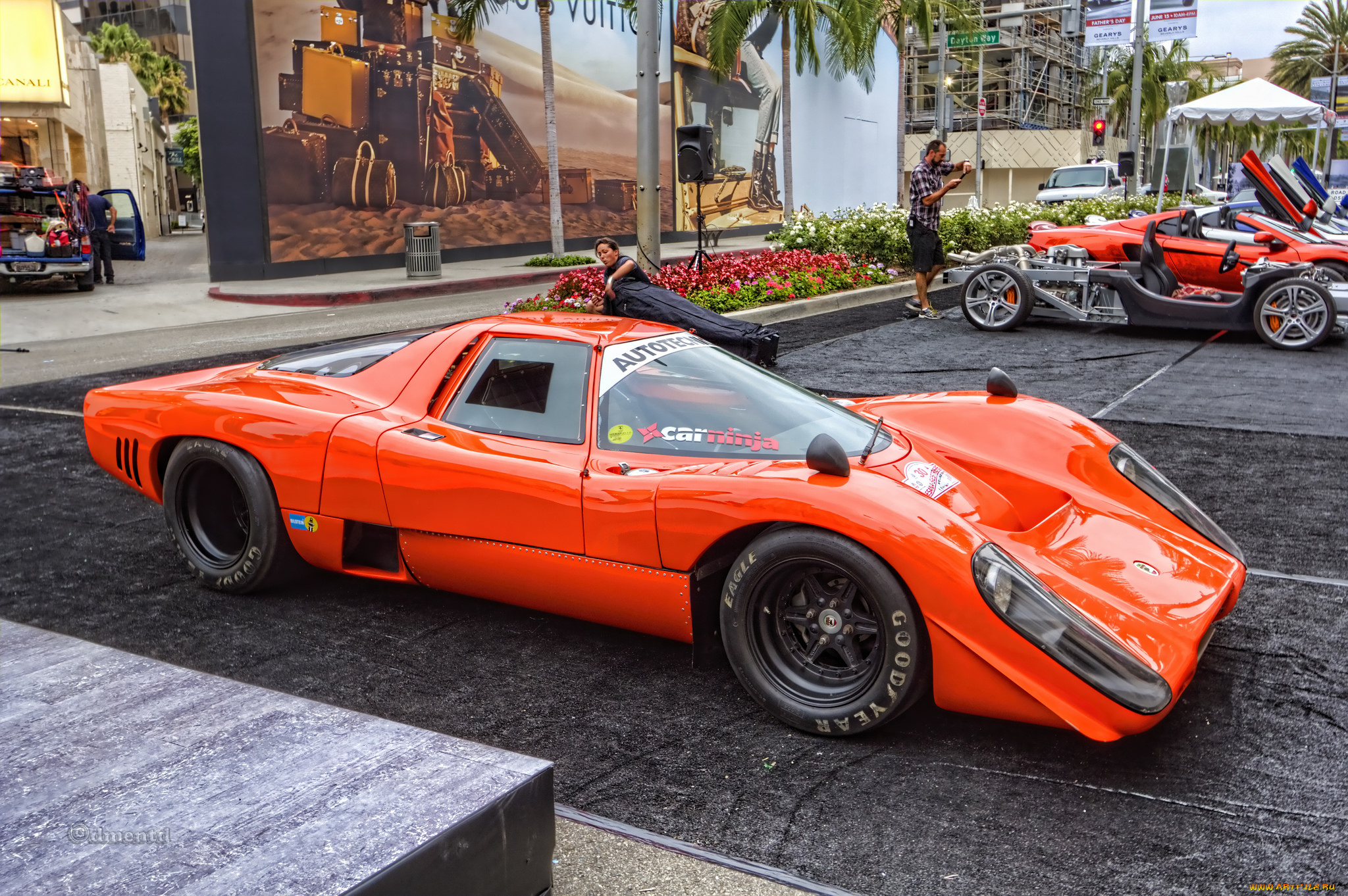 MCLAREN m6gt