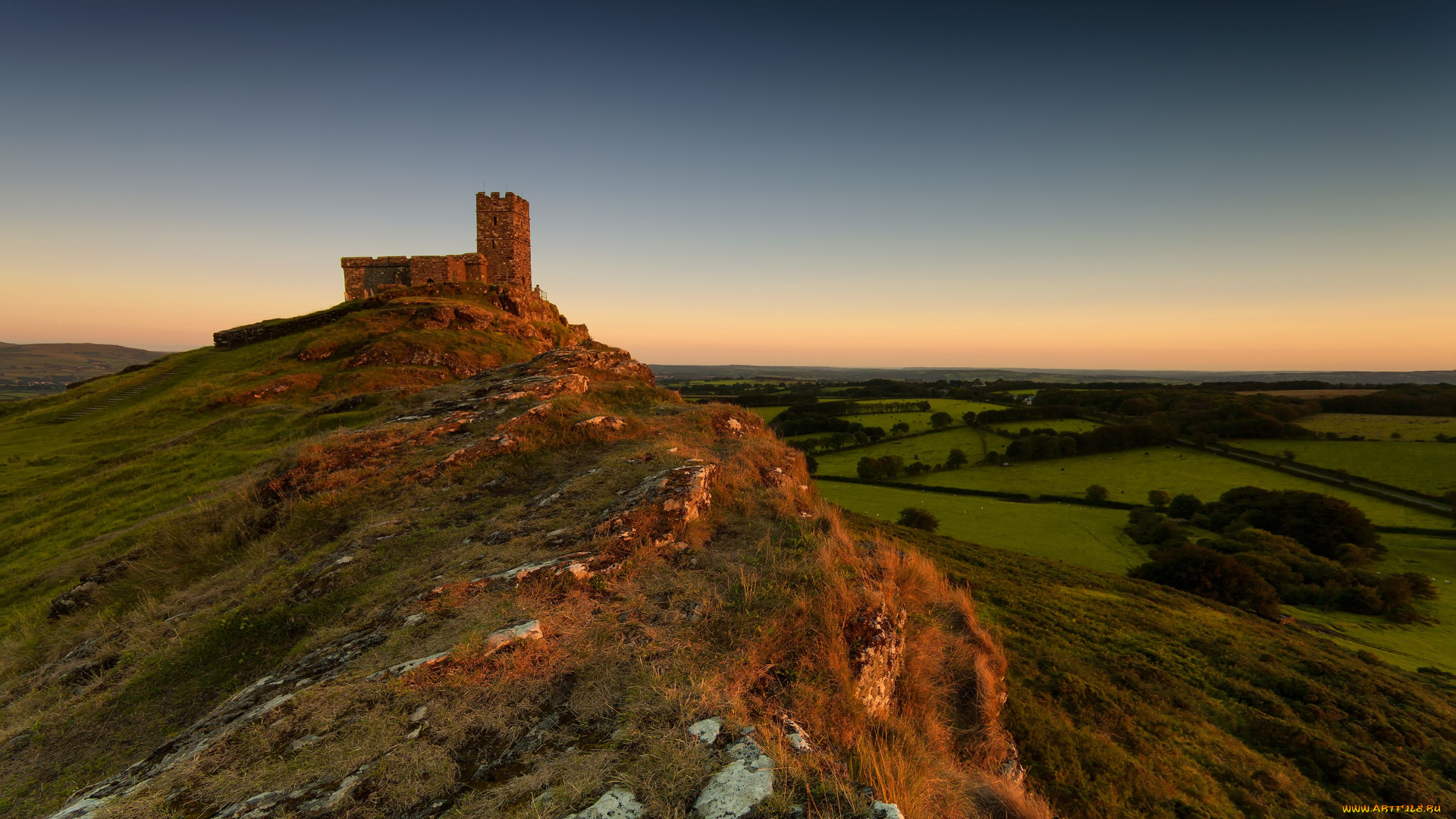 church, of, saint, michael, de, rupe, , brentor, , west, devon, , england, города, -, исторические, , архитектурные, памятники, брент, тор, церковь, поля, холм, панорама, западный, девон, англия, brent, tor, брентор, brentor, west, devon, england