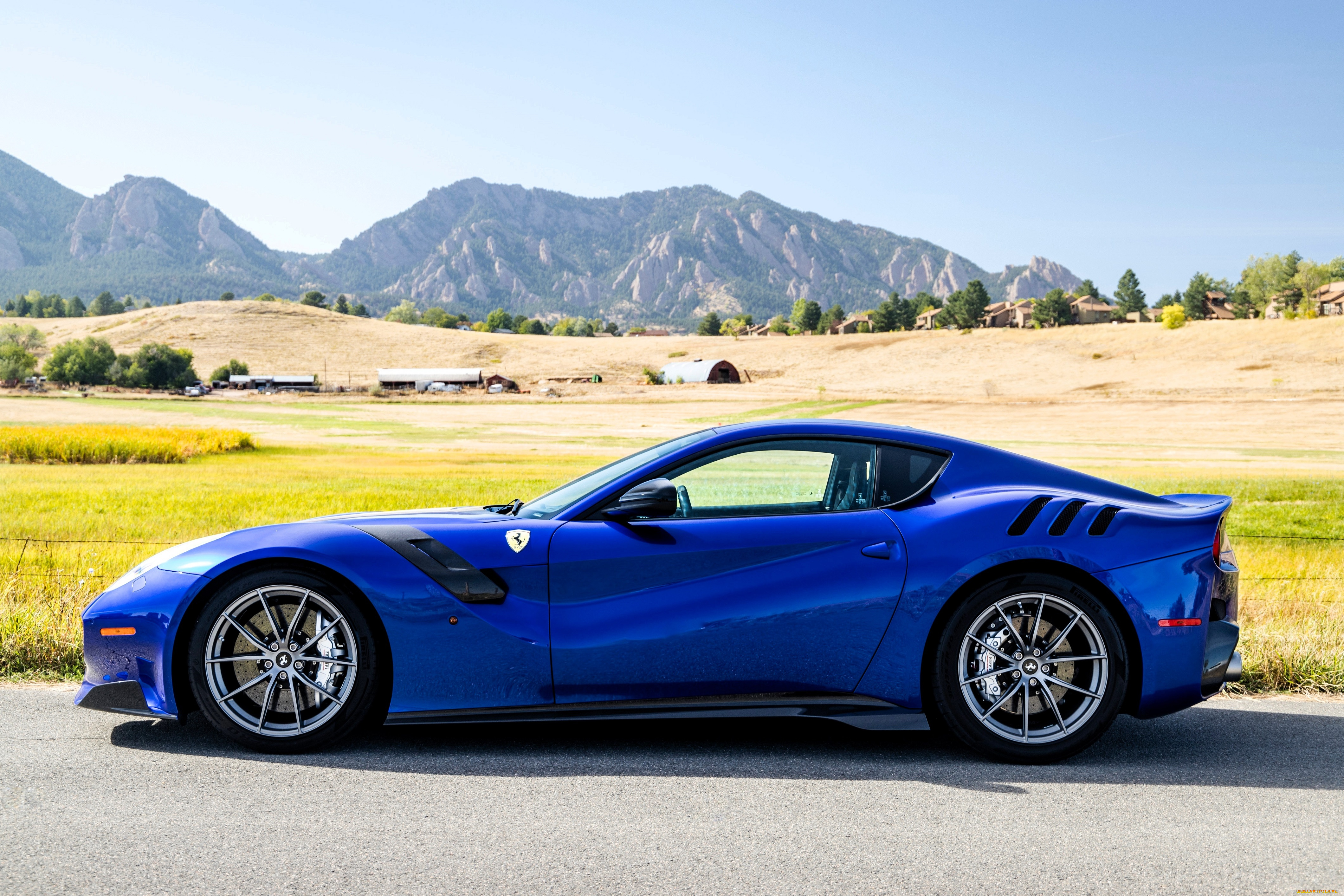 ferrari, f12tdf, автомобили, ferrari, синий, горы, долина