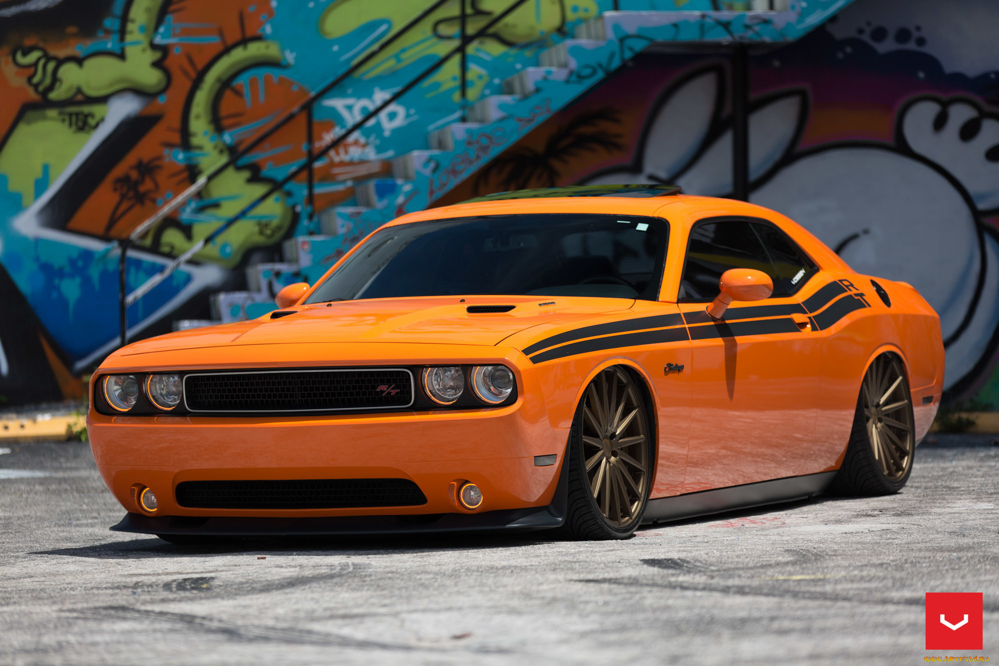 Dodge Challenger Hellcat ангельские глазки