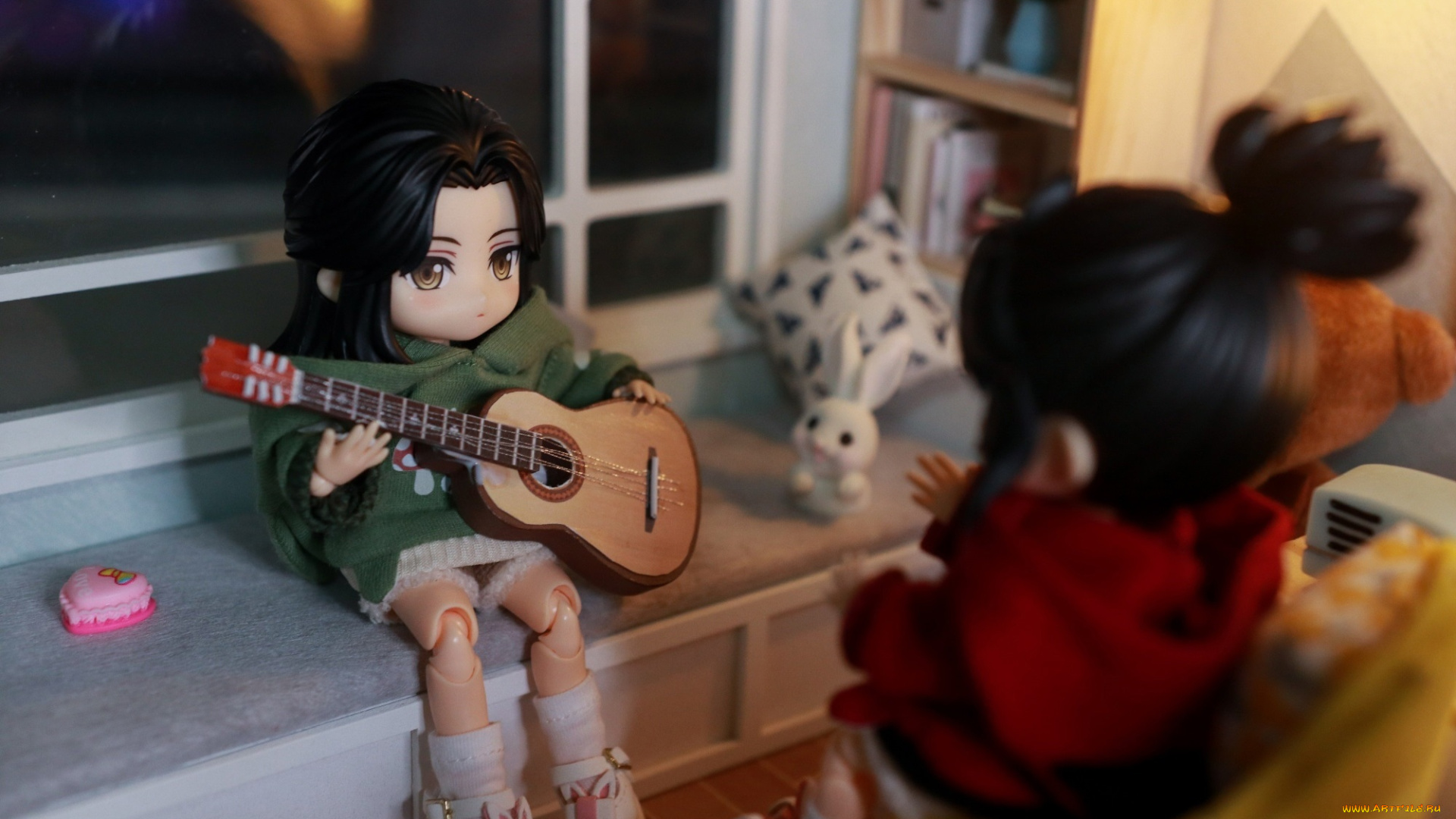 разное, куклы, гитара, комната