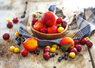 Картинка еда фрукты ягоды нектарины черешня полотенце миска