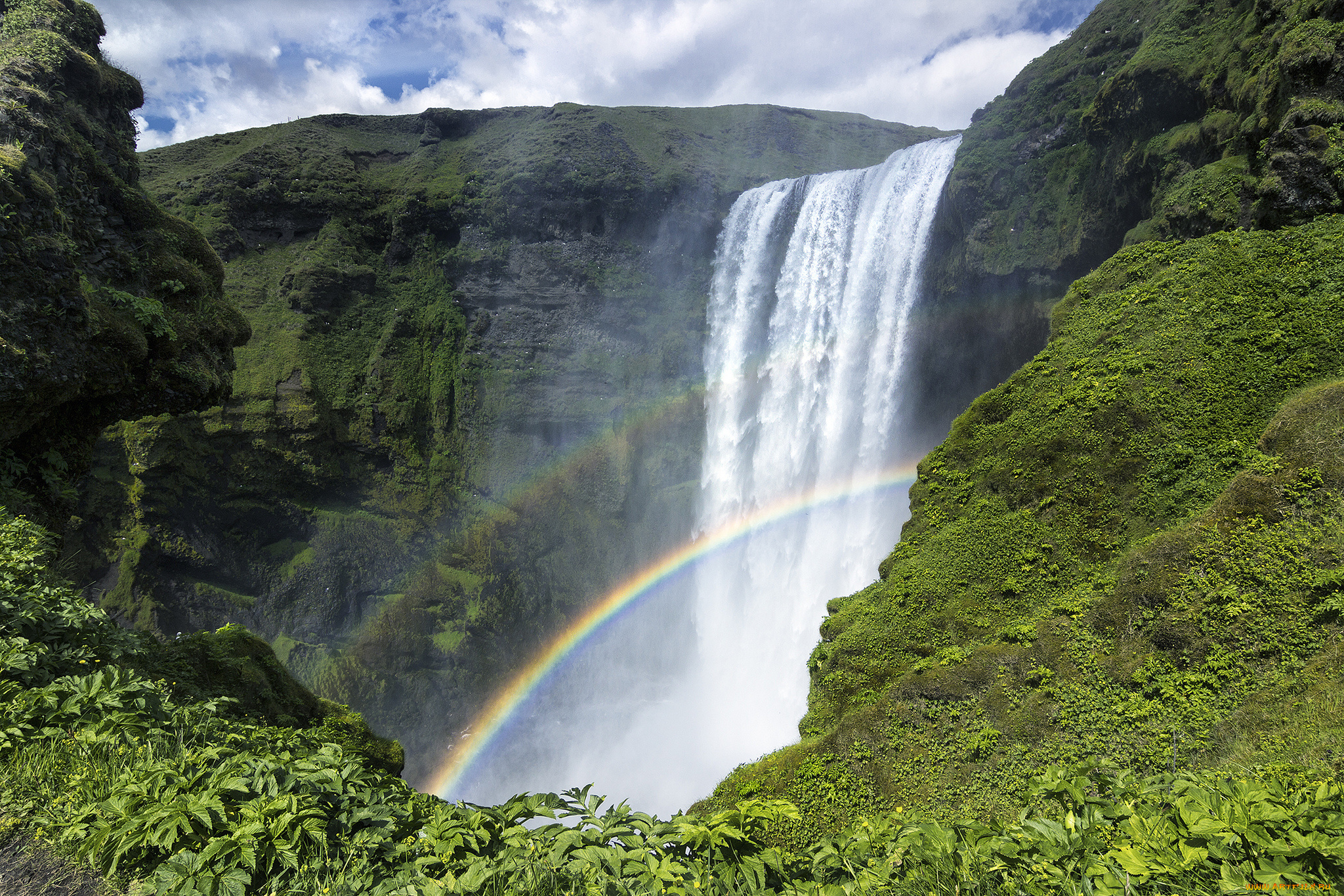 skogafoss, iceland, природа, водопады, скалы, радуга, исландия, водопад, скоугафосс