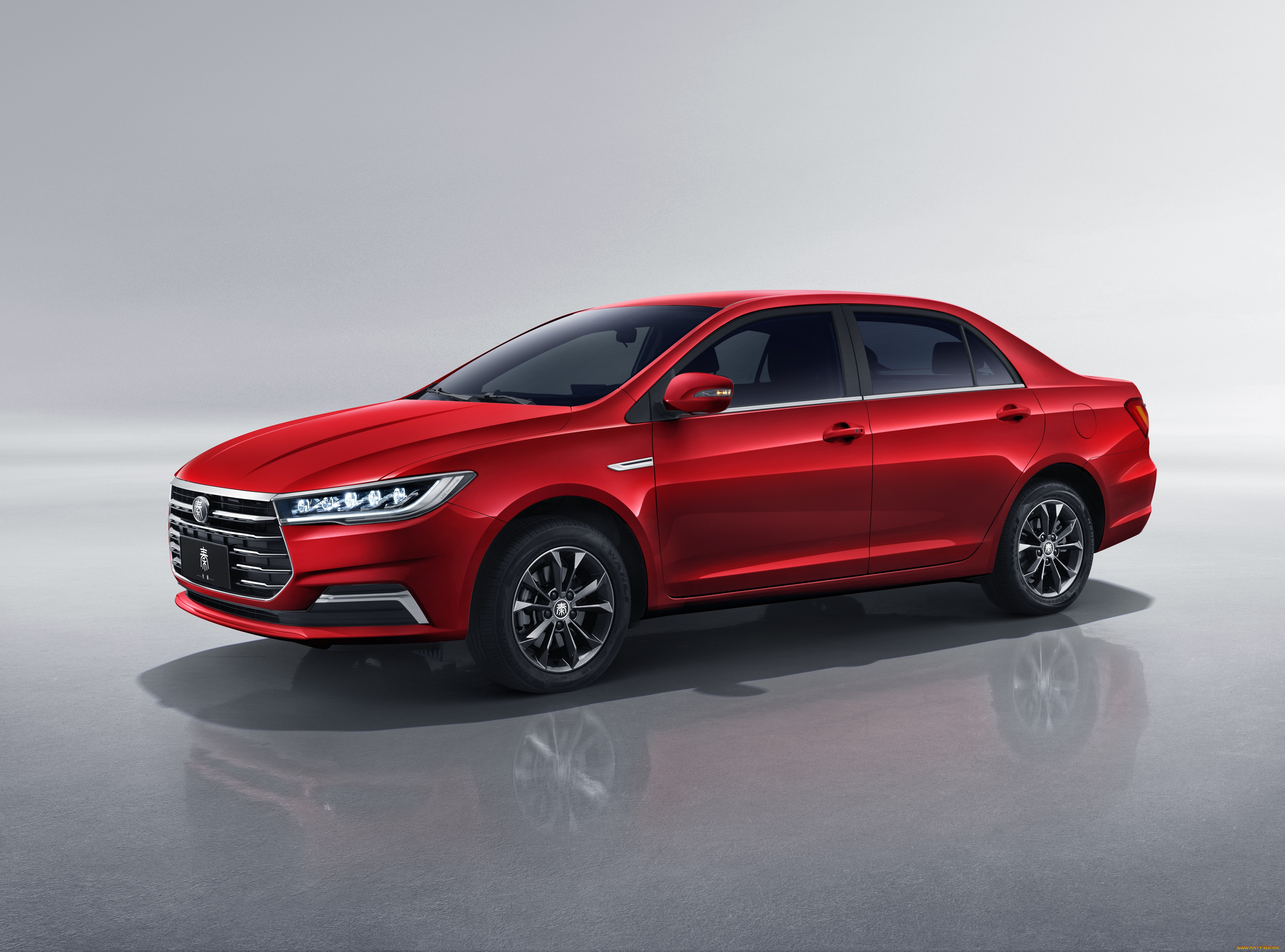 Byd yan. BYD Qin. BYD Qin 2018. BYD Qin автомобиль. BYD Han 2019.