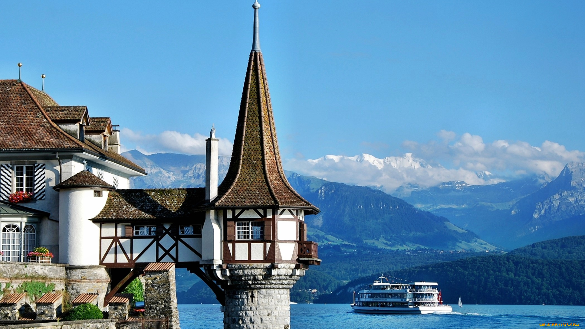 castle, of, oberhofen, lake, thun, города, дворцы, замки, крепости, швейцария, горы, озеро, теплоход, замок