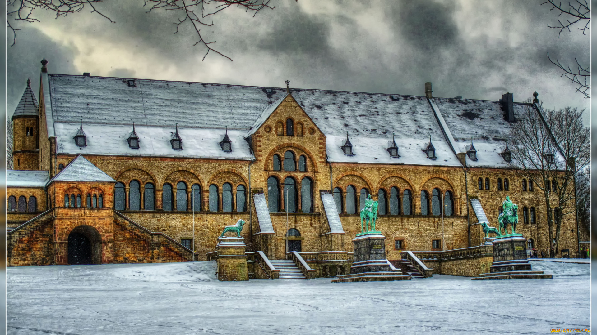 kaiserpfalz, goslar, города, дворцы, замки, крепости, статуи, зима, снег, тучи, замок