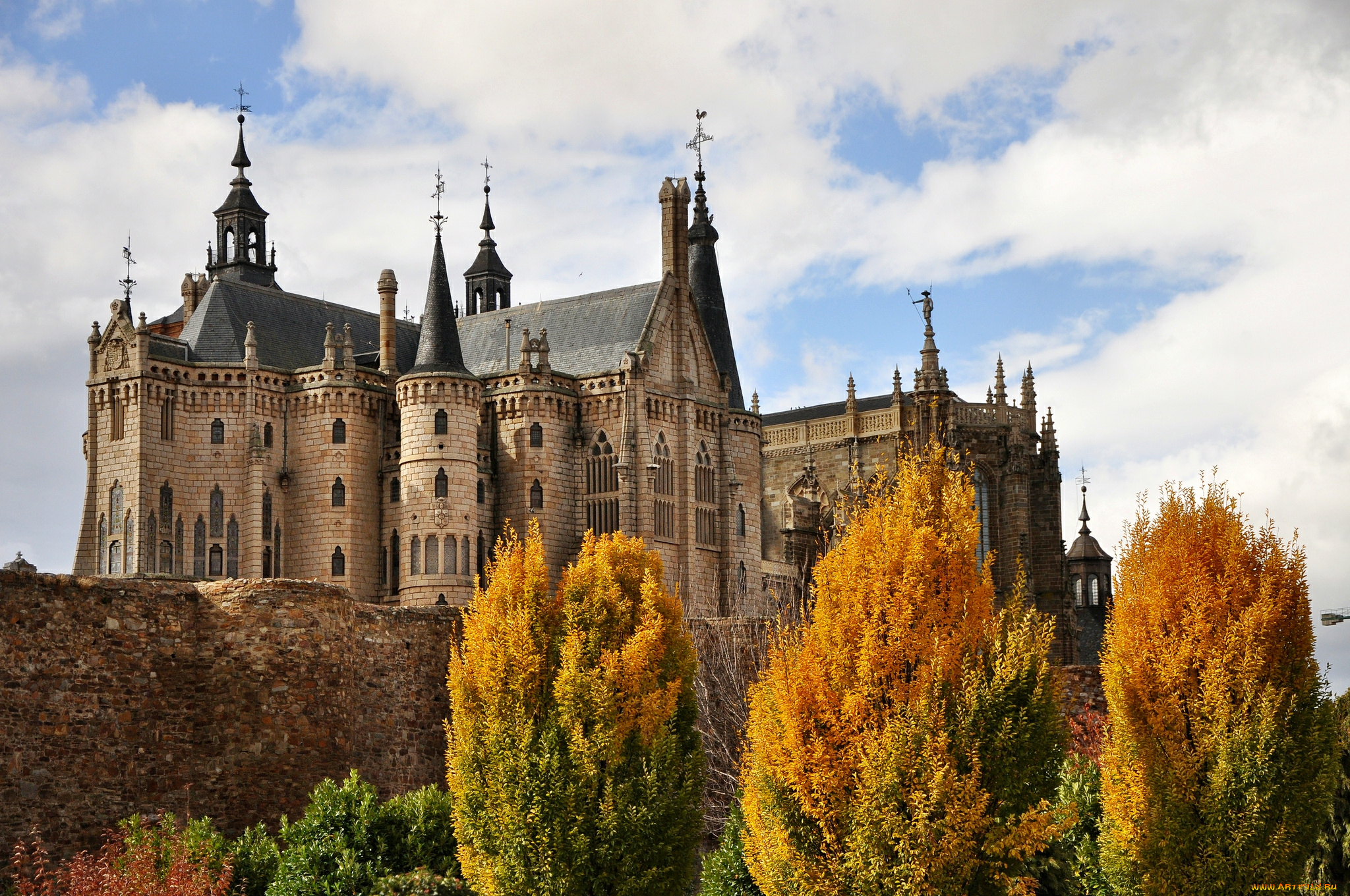 города, дворцы, замки, крепости, лес, замок, шпили, башни, astorga, spain