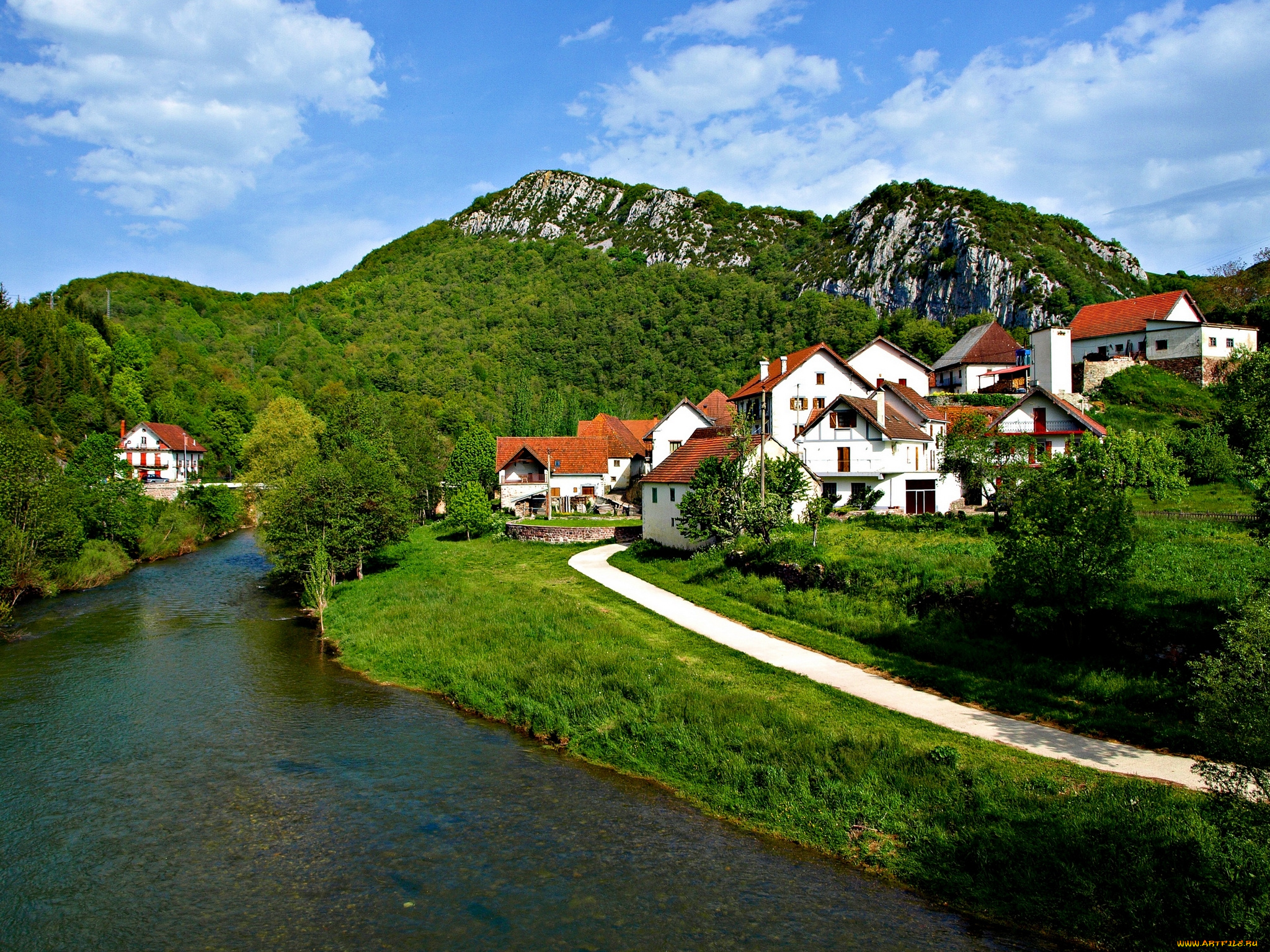 salazar, valley, navarra, spain, города, пейзажи, испания, домикинаварра, река, горы, долина, саласар