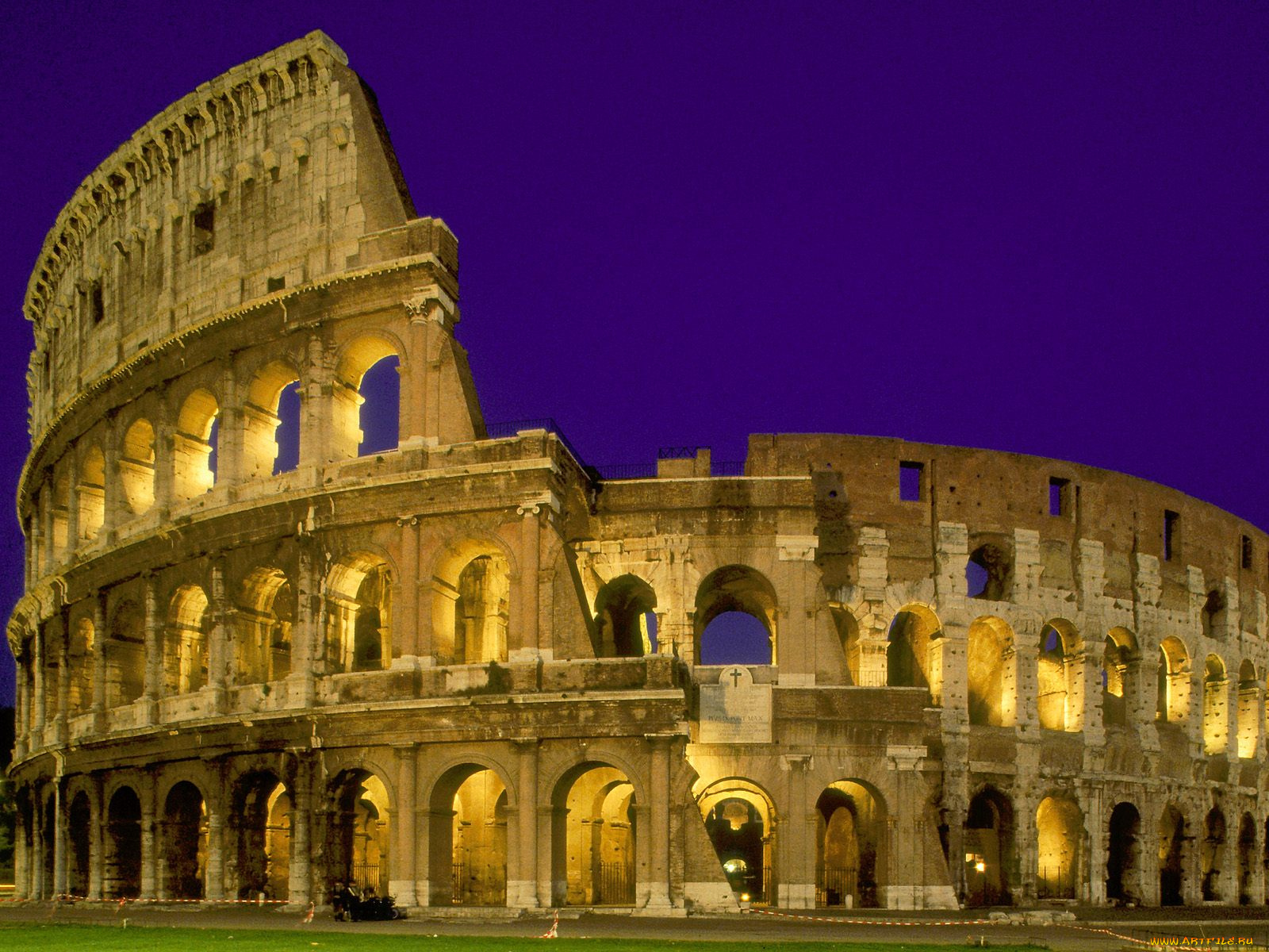 the, coliseum, at, night, rome, italy, города, рим, ватикан, италия