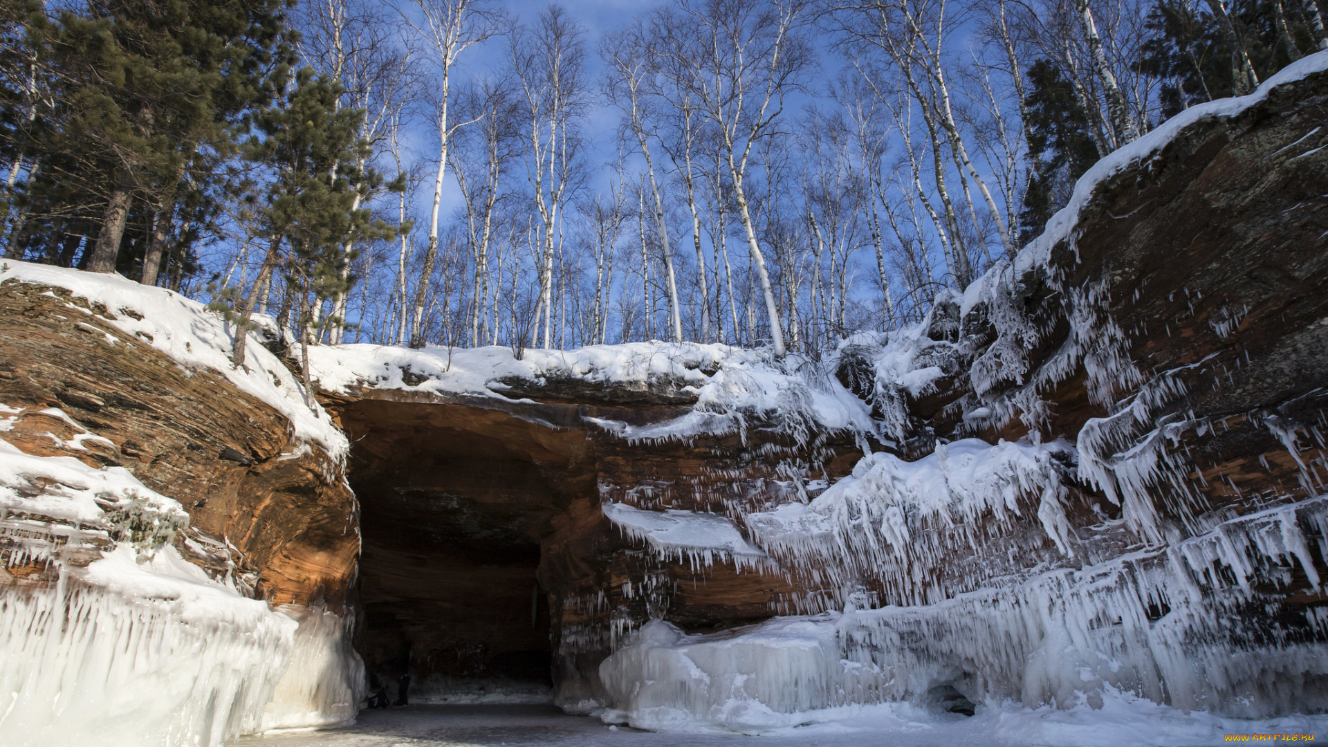 природа, зима, деревья, небо, пещера, скалы, лед, снег, грот