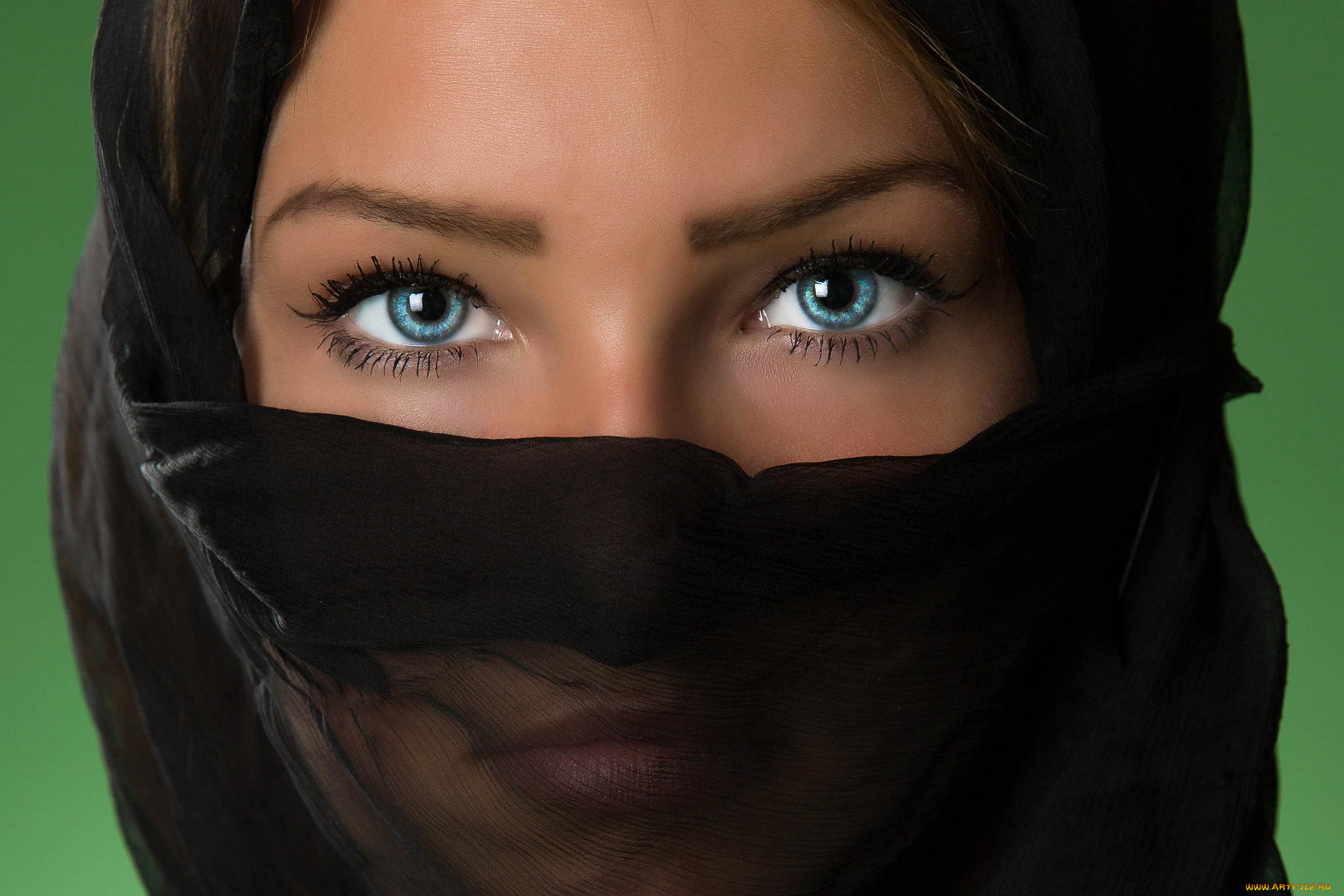 Beautiful eyes. Женские глаза. Красивые женские глаза. Девушка в парандже красивое. Красивая женщина в парандже.