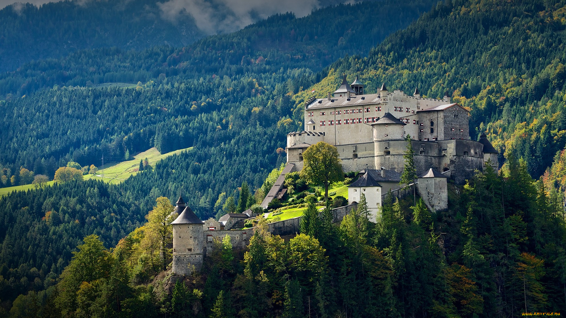 хоэнверфен, , австрия, города, -, дворцы, , замки, , крепости, природа, пейзаж, деревья, лес, туман, облака, замок, австрия, архитектура, зальцбург, hohenwerfen, castle, austria, salzburg