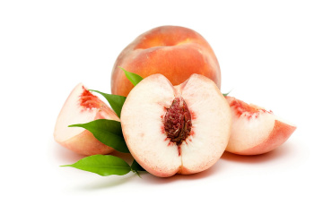 Картинка еда персики +сливы +абрикосы белый фон листья персик