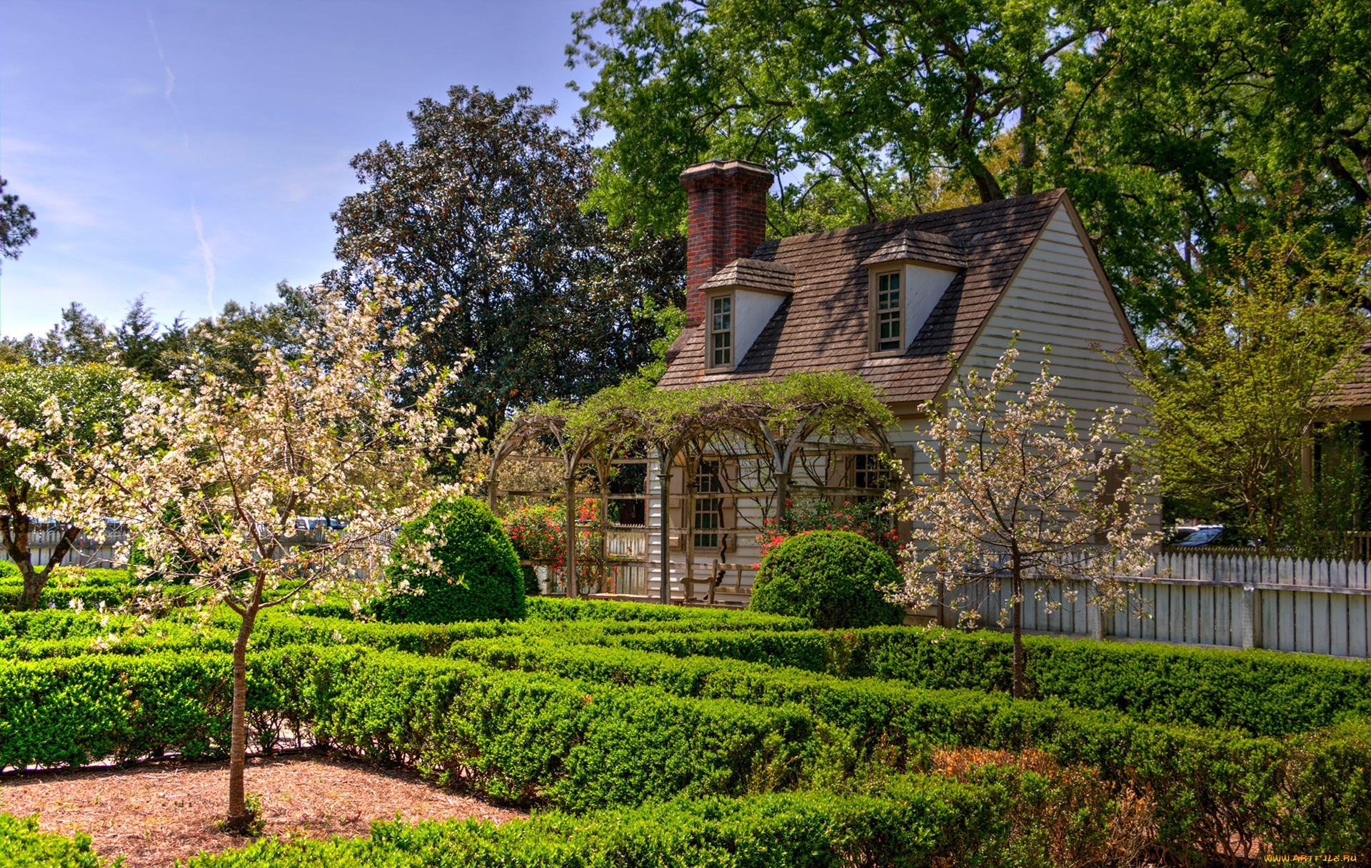 города, -, здания, , дома, забор, дом, дизайн, деревья, williamsburg, virginia, солнце, зелень, кусты, цветение, сша, сад, hdr