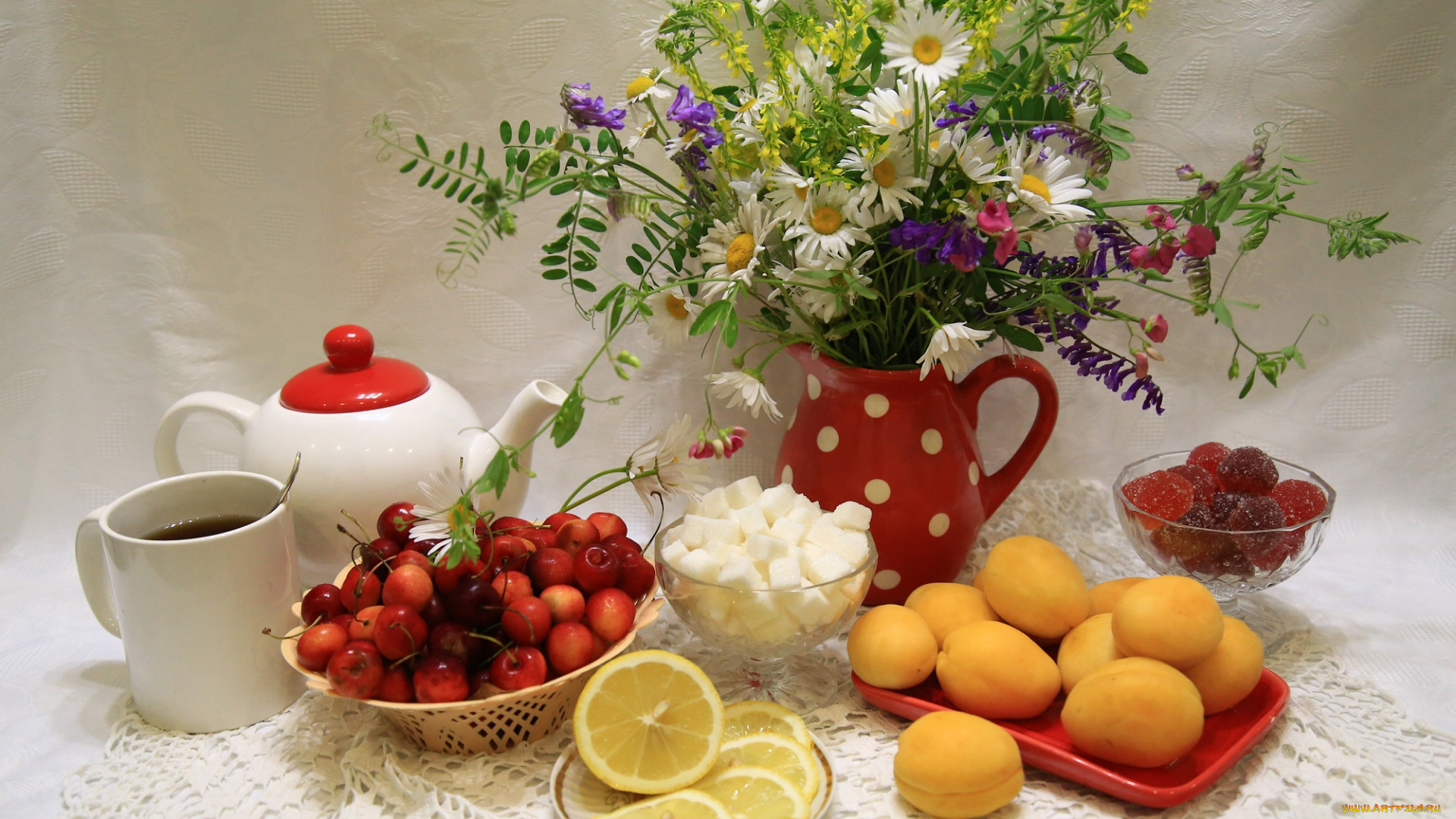 еда, натюрморт, абрикосы, завтрак, июнь, лето, мармелад, посуда, сахар, утро, фрукты, цветы, чай, черешня